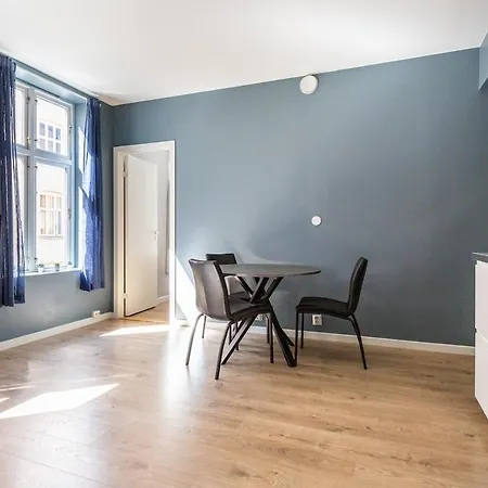 Apartment 3 Bedroom At The Heart Of Gruenerlokka Oslo