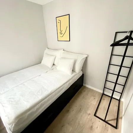 3 Bedroom At The Heart Of Gruenerlokka Apartment