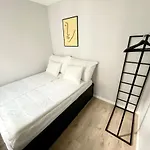 3 Bedroom At The Heart Of Gruenerlokka Appartement