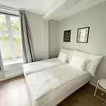 3 Bedroom At The Heart Of Gruenerlokka *