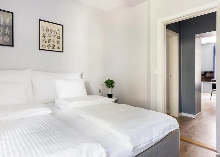 3 Bedroom At The Heart Of Gruenerlokka Oslo